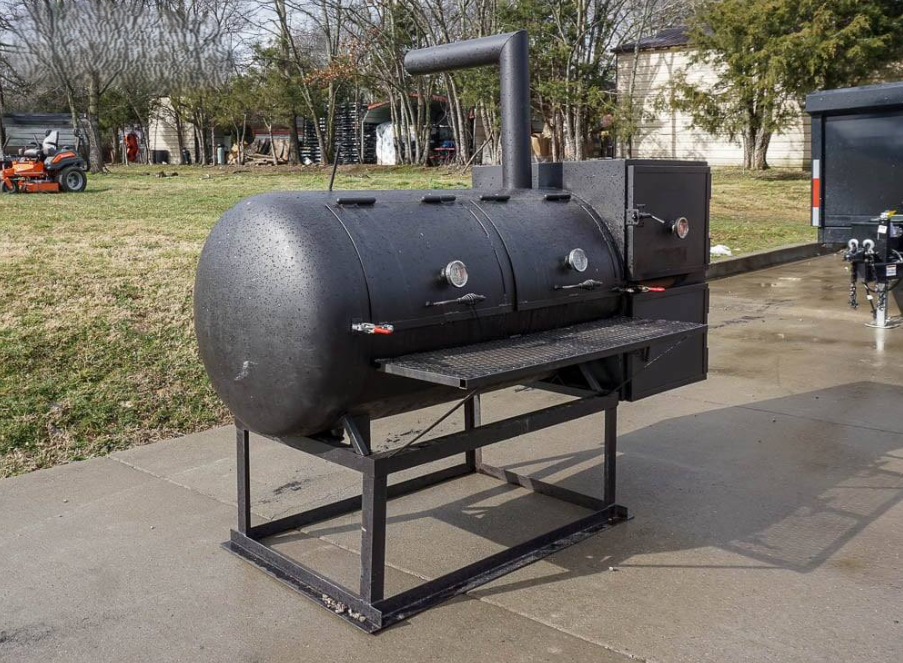 Desert Diamond Mountain Charcoal Smoker